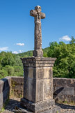 <center>Saint-Côme-d’Olt. </center>Le pont sur le Lot.