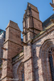 <center>La cathédrale Notre-Dame de Rodez</center>Rue Frayssinous.