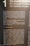 <center>Le musée Soulages.</center>Né de donations successives de Pierre et Colette Soulages à la communauté d’agglomération du Grand Rodez en 2005 et 2012, le musée Soulages a été construit dans le jardin du Foirail (2010-2014). Au-delà de la dimension monographique, il était important pour Pierre Soulages de mettre « l’accent sur la manière dont naissent les œuvres ».
Le musée met en lien les œuvres, les outils et les techniques expérimentées par l’artiste.
Peinture sur toile et sur papier, eau-forte, verre inventé pour les vitraux de Conques. La collection présentée s’étend de 1946 à 2012.