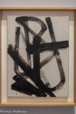 <center>Le musée Soulages.</center>Brou de noix sur papier 63,8 x 48,5 cm, 1947
Donation Pierre et Colette Soulages, 2005. Cette œuvre a bénéficié du soutien de la Fondation BNP Paribas dans le cadre d’une opération de conservation préventive