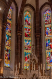 <center>Espalion</center>Église paroissiale Saint-Jean-Baptiste. La vie du Christ : le baptême, le prêche, la Cène, la donation des clés à saint Pierre. Au centre.