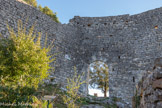 <center>Le Château d’Allègre.</center>Porche d'entrée.