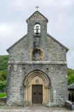 <center>Roncevaux</center>A proximité, l'église de Saint Jacques un petit temple gothique, construit au XIIIe siècle, rectangulaire et à chevet droit, avec sa voûte ogivale simple sur les deux segments.