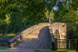 <center>Ascain</center>Le pont sur la Nivelle dit pont romain date du Ve siècle, monument historique inscrit par arrêté du 19 mai 1925. Il a été reconstruit à la suite de l'effondrement de la pile centrale provoqué par la crue de la Nivelle en décembre 1994.