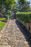 <center>Sare</center>Cet oratoire est situé au pied d'une superbe chaussée pavée un escalier qui relie le pour au quartier Lahenbiscay.