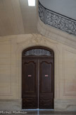 <center>Ancien Hôtel Dieu de Carpentras</center>Porte latérale arrière à gauche.