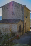 <center>Crestet</center>Chapelle de Notre-Dame de l'Annonciation. Édifiée par une noble par un notable Crestois en 1545, près de la porte Notre-Dame, la chapelle ouvre par une large arcade sur le chemin à l'entrée du village. Extérieurement, l'édifice d'une seule travée est sobre avec ses murs appareillés en moellons irréguliers et son toit de tuiles en batière, mais, à l'intérieur, parois et plafond sont recouverts de peintures murales contemporaines de la construction, donc du XVIe siècle. Elles ont été restaurées en 2009 grâce aux dons de l’association « Les Amis du Crestet ».