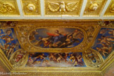 <center>Palais de Justice de Carpentras</center>Plafond de l'alcôve représentant l'Assomption.