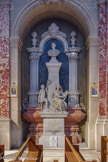 <center>Ancien Hôtel Dieu de Carpentras</center>E. Aldebert sculpta le mausolée d'Isidore Moricelly, ce boulanger carpentrassien devenu riche minotier marseillais, qui légua tous ses biens à sa ville natale. .