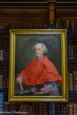 <center>Ancien Hôtel Dieu de Carpentras</center>D’après Pierre Parrocel, (Avignon, 1670 — Paris, 1739).
Le Cardinal Lorenzo Corsini. Huile sur toile
Promu cardinal en 1706, Lorenzo Corsini (Florence, 1652 — Rome 1740) est élu pape en 1730 sous le nom de Clément XII. Il a été le protecteur de Malachie d’Inguimbert qu’il prend à son service pour s’occuper entre antres de sa riche collection bibliographique et artistique qui sera ouverte au public eu 1754 à Rome, après sa mort.