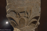 <center>Abbatiale Sainte-Marie de Cruas</center>L'homme (âne). L’âne représente l’homme dans ses passions qu’il faut maîtriser.