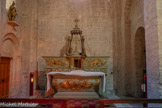 <center>Abbatiale Sainte-Marie de Cruas</center>Fond du transept sud. Ancien maître-autel.