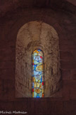 <center>Abbatiale Sainte-Marie de Cruas</center>Vitrail du transept nord.