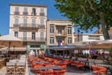 <center>Draguignan</center>Place René Cassin à l’emplacement de la Porte Saint-François rempart de la Ville Royale XVIe-XVIIe sur la route médiévale Aix-en-Provence - Grasse.