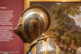 <center></center>Demi-armure d'apparat de François, duc de Montmorency (1530-1579)
France (Paris ?), vers 1560-1570
Fer bleui, doré, gravé et ciselé, éléments en cuir et textile