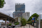 <center>Quai du Lazaret</center>Au premier plan, les immeubles le Balthazar et la Porte Bleue, puis la Marseillaise, le Mirabeau et le haut de la tour CMA-CGM.