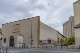 <center>Avenue Salengro</center>Ancienne savonnerie du Fer à Cheval et les silos à farine des Grands Moulins Storione, entreprise implantée à Marseille depuis 1885, à l'origine de la marque de farine Francine en 1964 puis des boulangeries Banette en 1981.