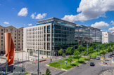 <center>Vue du Frac</center>La place d'Arvieux, l'immeuble Grand Large et son frère jumeau, Grand Horizon. Puis la place Espercieux, avec l'hôtel Ibis.
