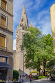 <center>LA COLLEGIALE SAINT-ANDRÉ.</center>Le clocher. Haut de 56 mètres, il fut achevé à la fin du XIIIe siècle. Il contient un carillon de trois cloches. Le bourdon fut fondu en 1693 et porte les armes du prévôt Flodoard Moret de Bourchenu. Les deux autres cloches datent du XIXe siècle.