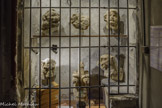 <center>LA COLLEGIALE SAINT-ANDRÉ.</center>Les statues originelles des symboles des quatre évangélistes.