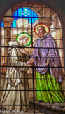 <center></center>Saint Hugues, évêque de Grenoble accueillant saint Bruno en 1084 avant qu'il ne parte avec six compagnons fonder la Grande Chartreuse. Les sept compagnons sont représentés par les 7 étoiles dans le ciel. Dessiné par Alexandre Debelle à la fin du XIXe siècle
