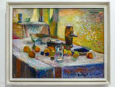 <center></center>Première nature morte orange
1899
Huile sur toile
Musée départemental Matisse, Le Cateau-Cambrésis.
Dépôt du Centre Pompidou Paris, Musée national d’Art moderne/Centre de création industrielle, 2002. Après leur séjour en Corse en 1898, Matisse et sa femme passent les mois suivants à Toulouse. Matisse y peint cette toile, parmi un groupe de natures mortes dont l'orange (le fruit, puis sa couleur irradiante) est le protagoniste.
Cette première nature morte orange témoigne des hésitations et des tentations contradictoires de Matisse la touche est très présente, vibrante, parfois nettement divisée (sur le mur, à droite), mais l'insistance est mise aussi sur la définition des objets par le dessin, et sur la suggestion de la profondeur.