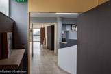 <center>Immeuble Le Corbusier</center>Lorsque les portes pivotantes sont ouvertes, l’ensemble de l’appartement-atelier est baigné de lumière par ses deux extrémités.