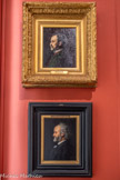 <center>Musée J.J. Henner</center>Louis Pasteur
1877
Huile sur toile
Dépôt du musée de l’Institut Pasteur
<br>Jules Janssen
1874
Huile sur bois
Donation Antoinette Janssen
<br>Ces deux scientifiques ont entretenu avec Henner une longue amitié tout au long de sa vie.
Pasteur et Henner se rencontrent probablement par l’intermédiaire du sculpteur Paul Dubois, lorsque Pasteur cherche à faire réaliser le portrait de sa fille. Henner et Janssen, astronome à l’origine de la création de l’Observatoire de Meudon, se rencontrent en Italie dans les années 1860. Chacun d’eux entretient une riche correspondance avec le peintre, dont le musée conserve une grande partie des lettres.